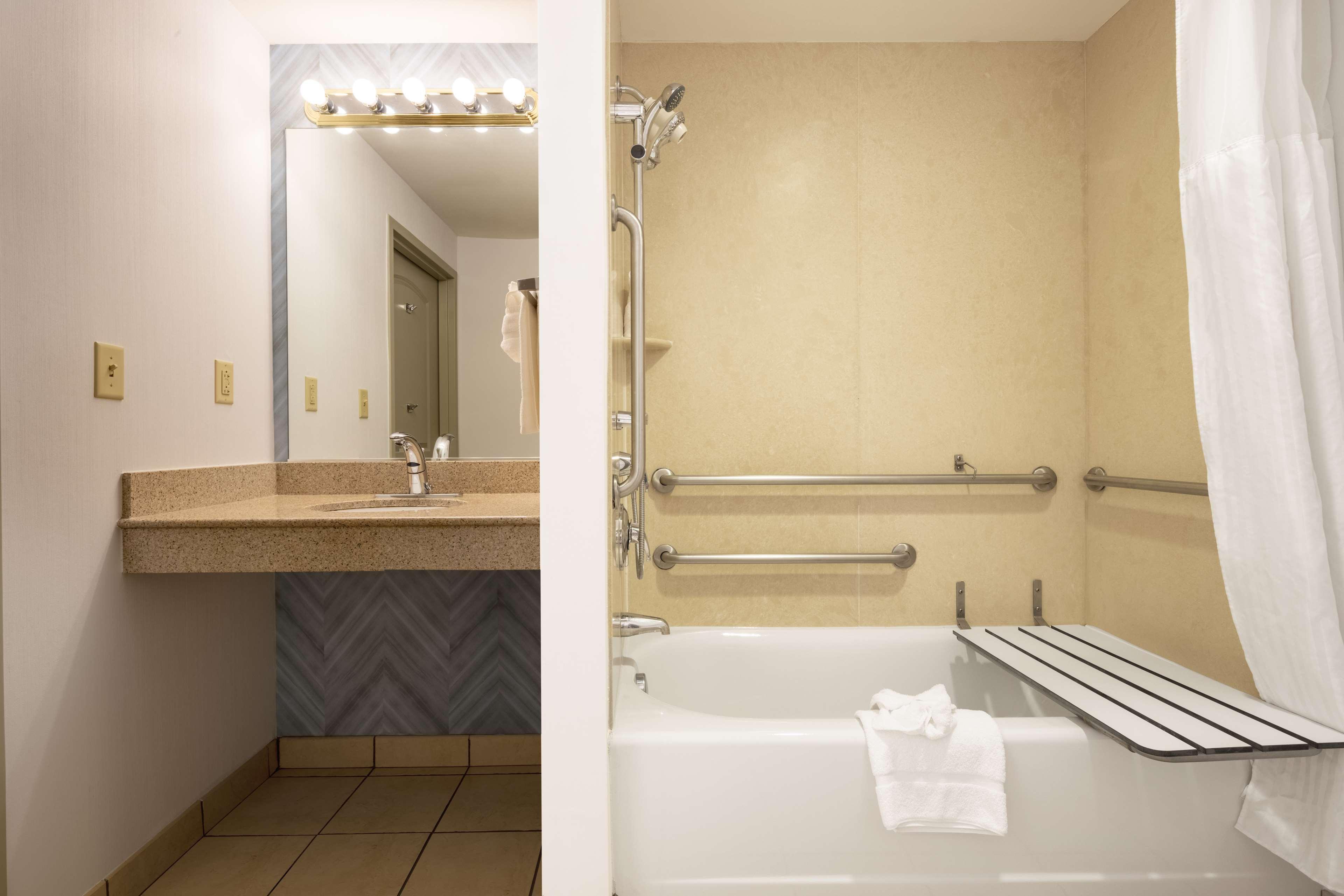 Hilton Garden Inn Mystic/Groton Dış mekan fotoğraf
