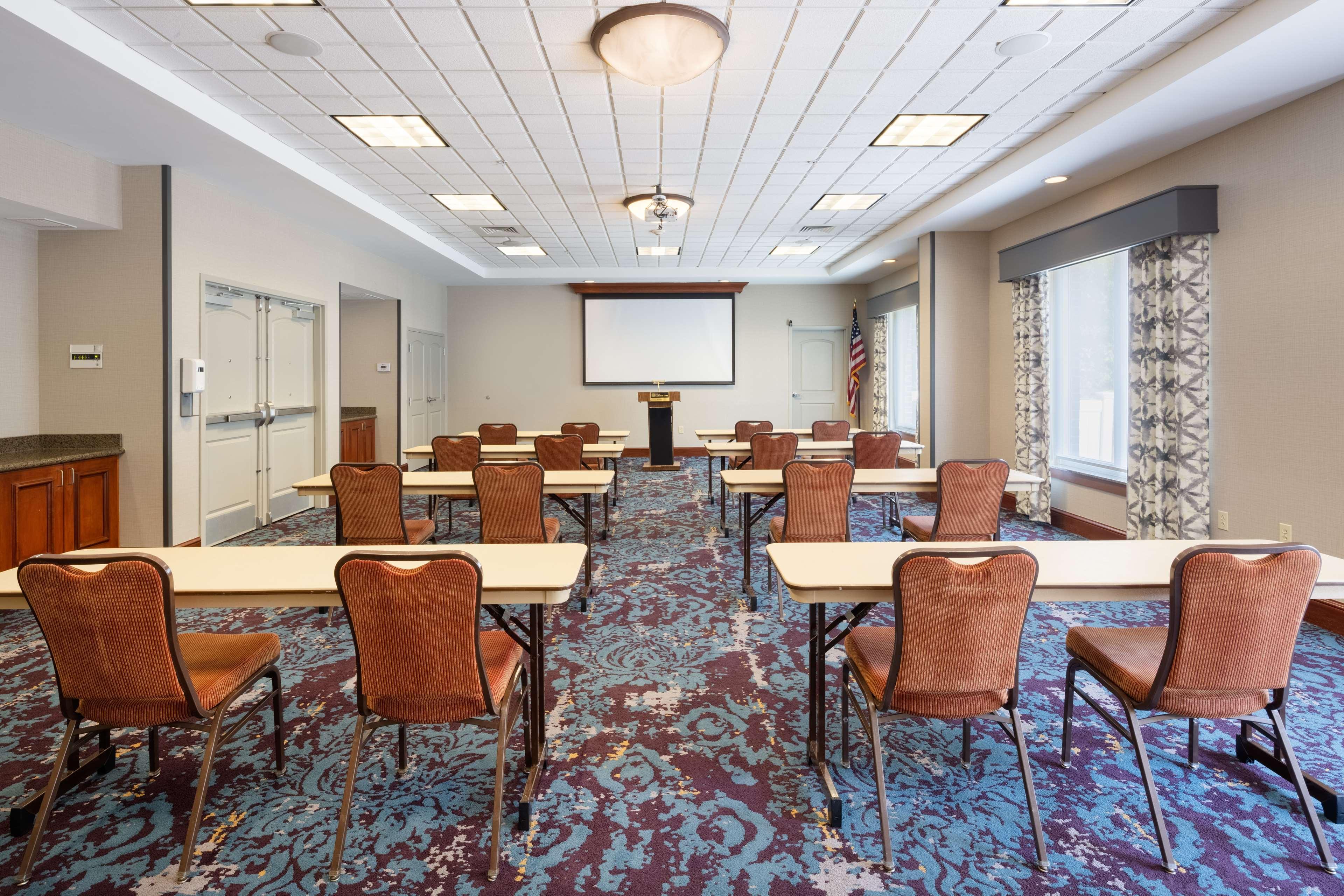 Hilton Garden Inn Mystic/Groton Dış mekan fotoğraf